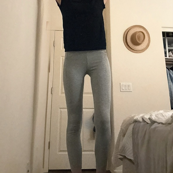 Fabletics Live-In High Waisted Leggings - Picture 9 of 11